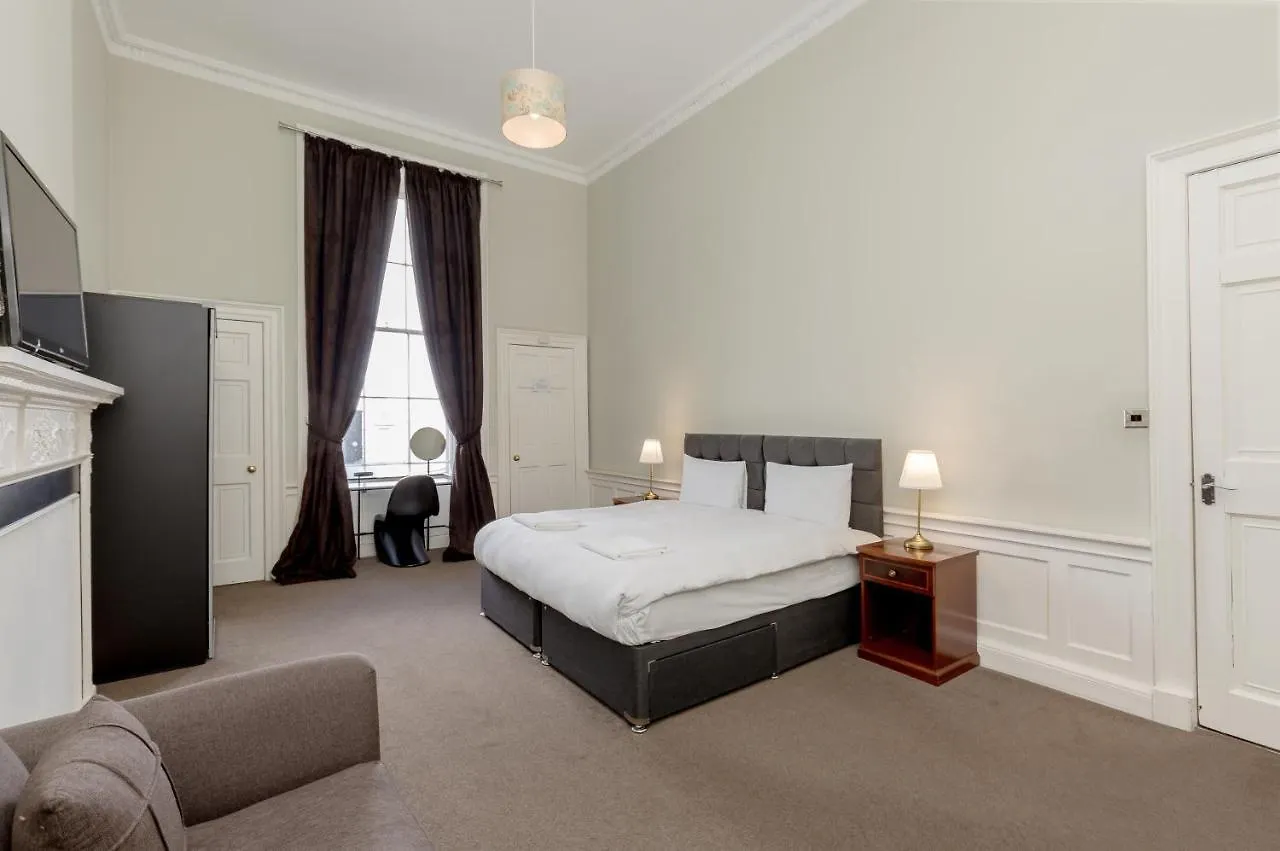 York Place Apartments By Destination Edinburg