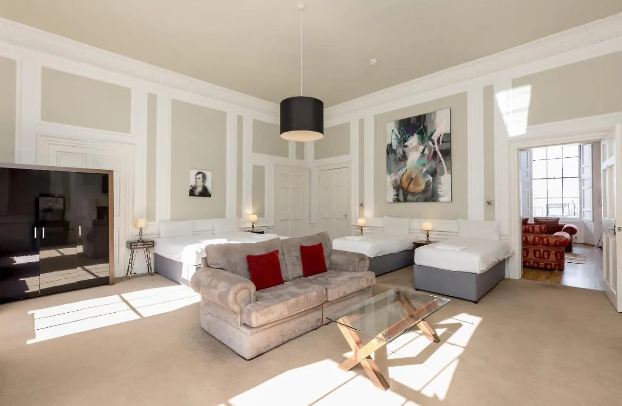 York Place Apartments By Destination Edinburg