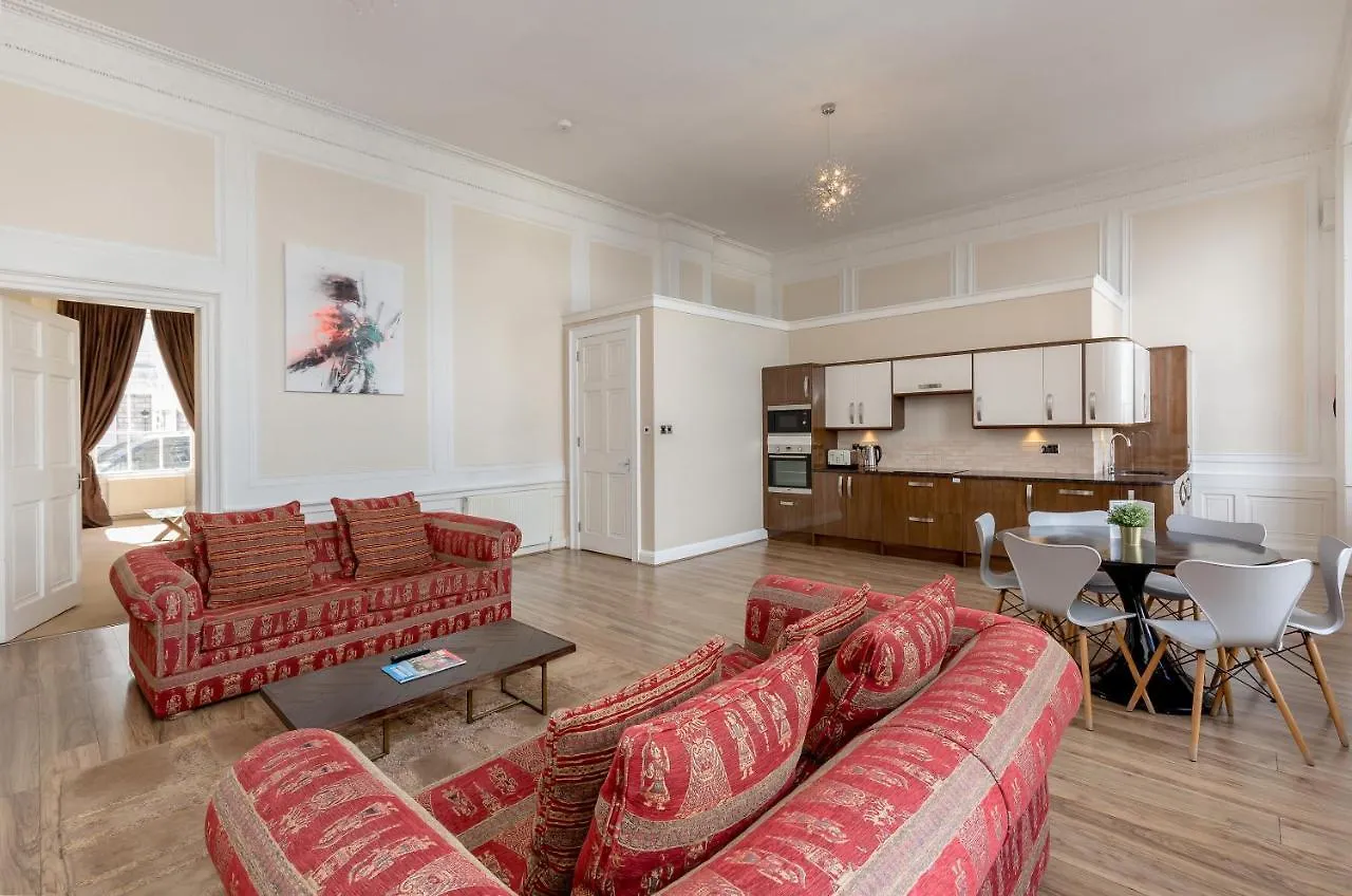 York Place Apartments By Destination Edinburg