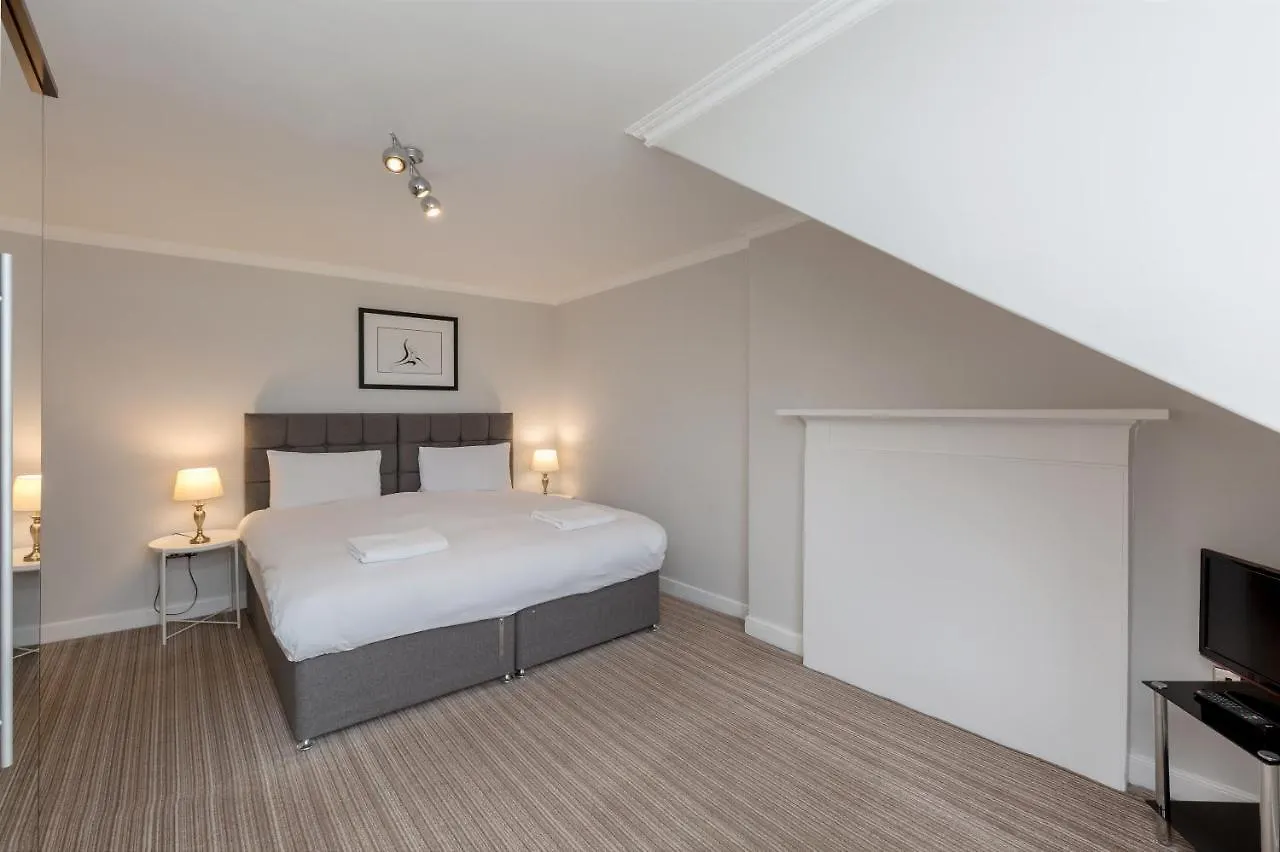 York Place Apartments By Destination Edinburg 0*,  Storbritannien