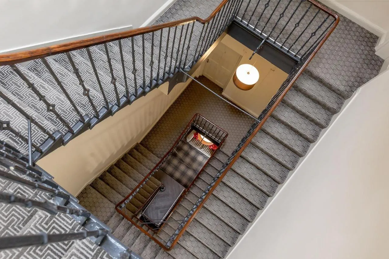 York Place Apartments By Destination Edinburg