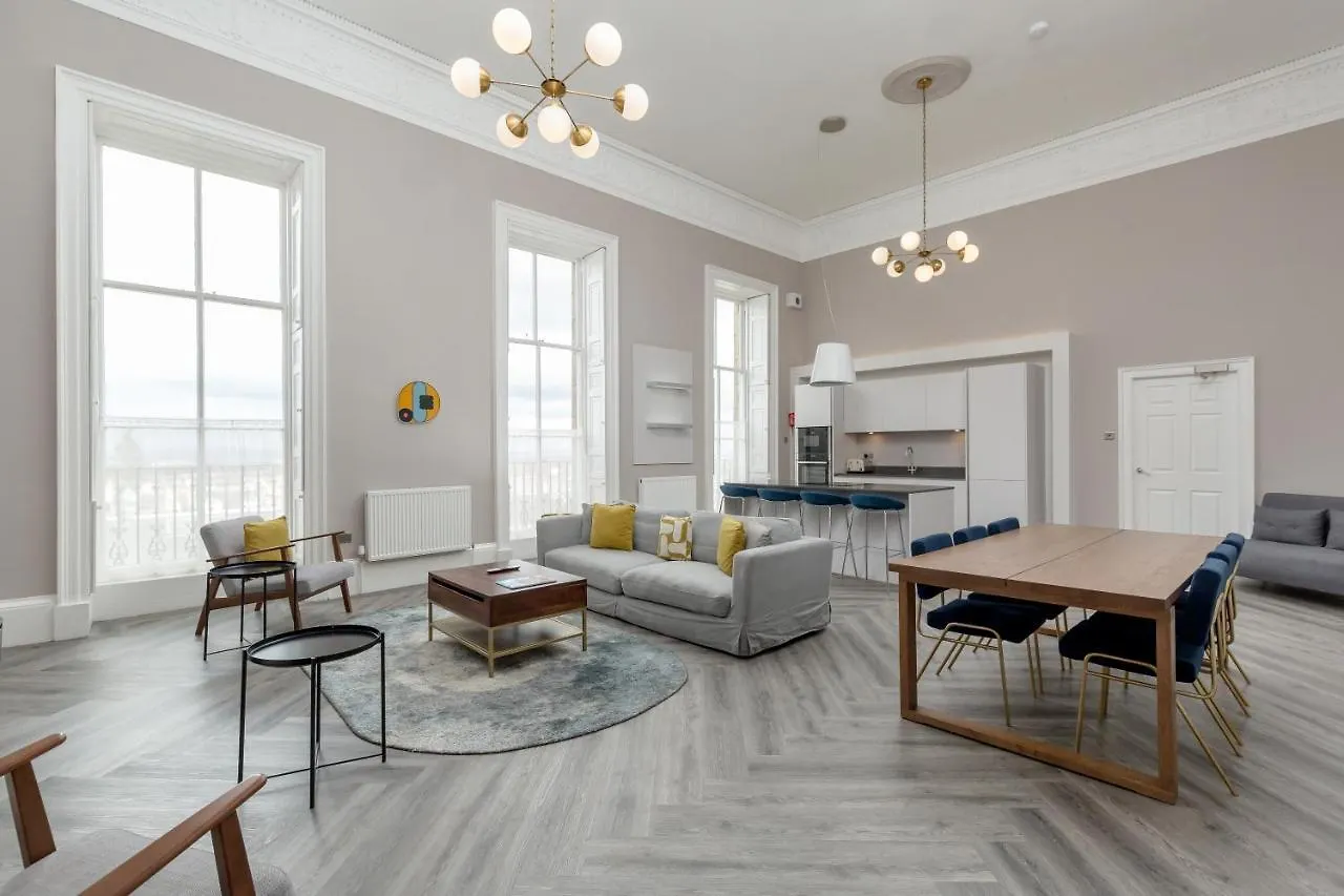 York Place Apartments By Destination Edinburg Storbritannien