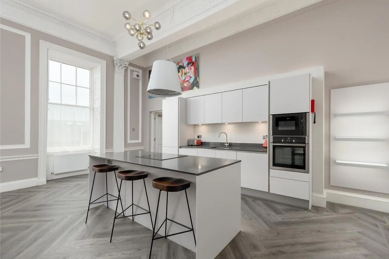 York Place Apartments By Destination Edinburg
