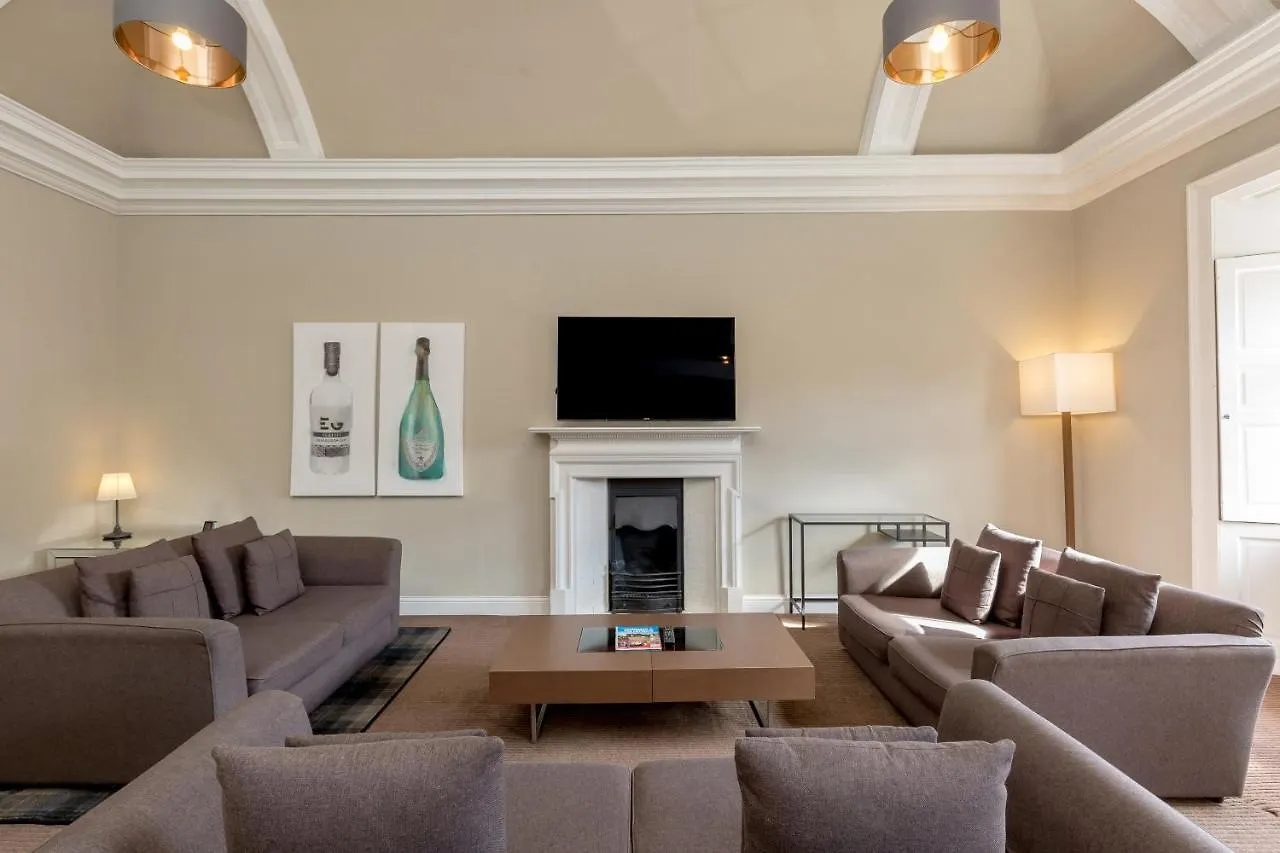 York Place Apartments By Destination Edinburg