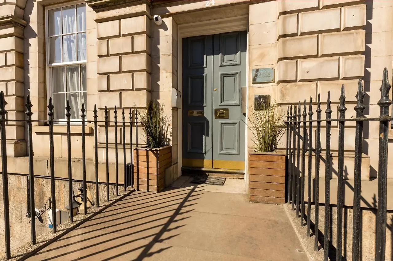 York Place Apartments By Destination Edinburg Storbritannien